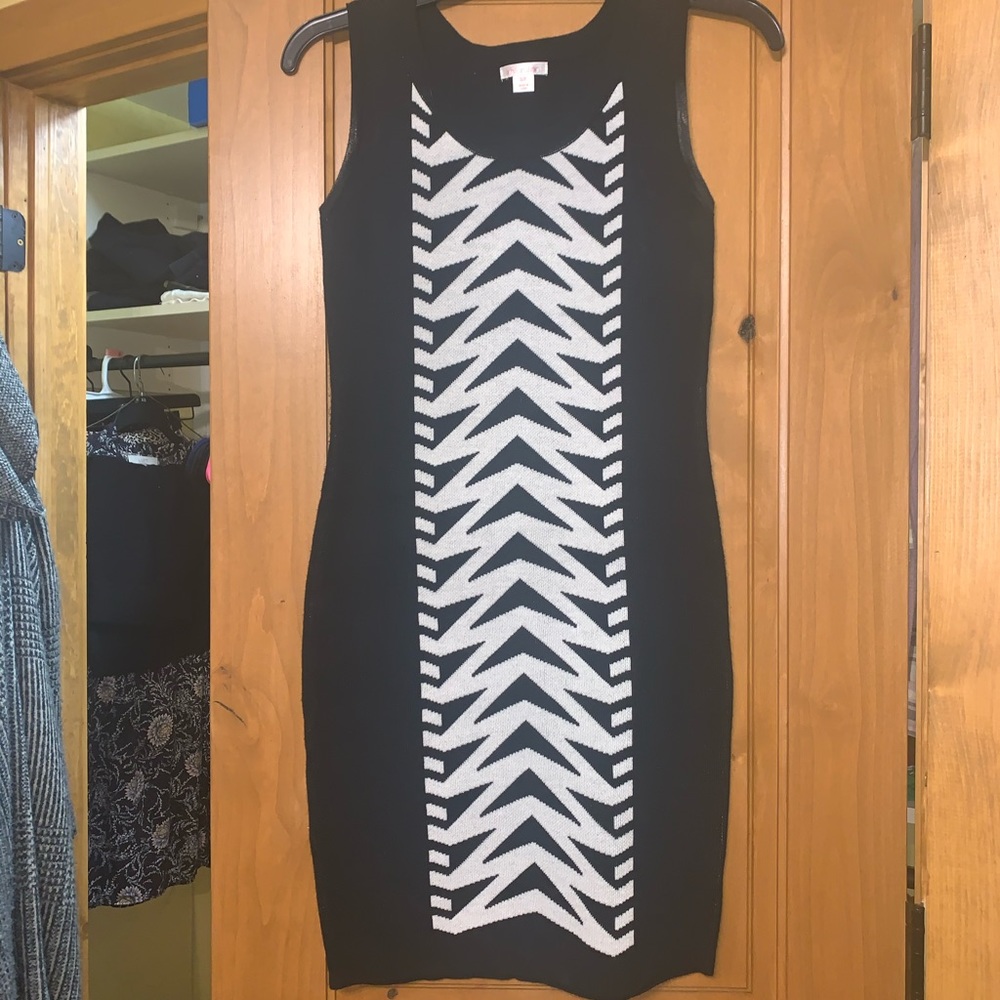 Cute black and white dress